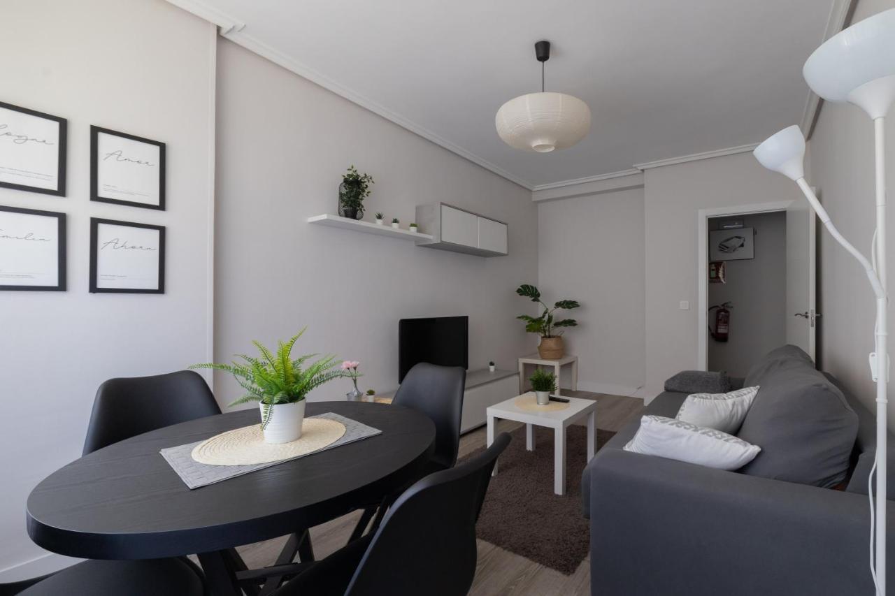 Apartamento El Centro Logroño Exteriör bild
